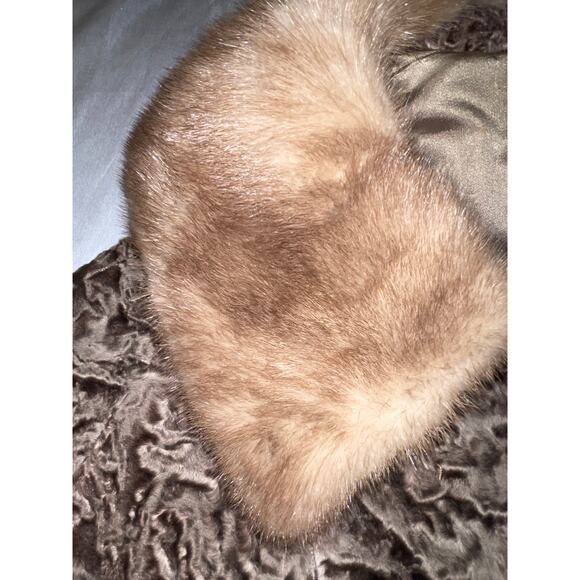 Genuine Andre Exclusive Furs Persian Lamb Coat w/ Blond Mink Collar - Size M/L - Picture 6 of 15